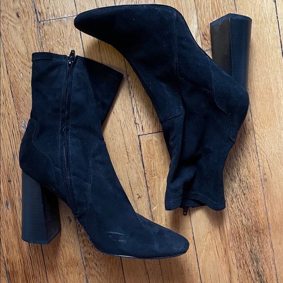 Design Lab by Lord & Taylor Black Suede Ankle Boots - Picture 1 of 3